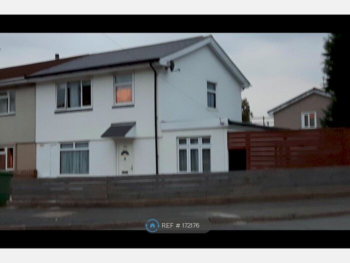 6 Bedroom Semi-Detached House To Rent In Halcot Avenue, Bexleyheath, DA6