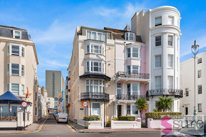 Apartment To Rent In Marine Parade, East Sussex, BN2