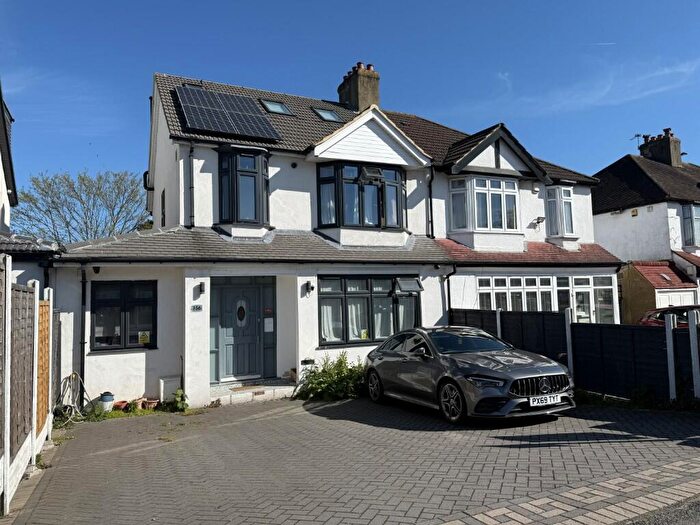 Studio To Rent In Croydon Road, Wallington, Surrey, CR0