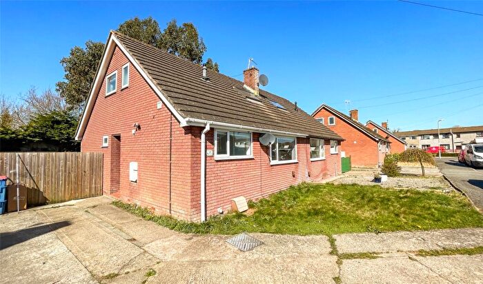 3 Bedroom Bungalow For Sale In Cae Gweithdy, Menai Bridge, Isle Of Anglesey, LL59