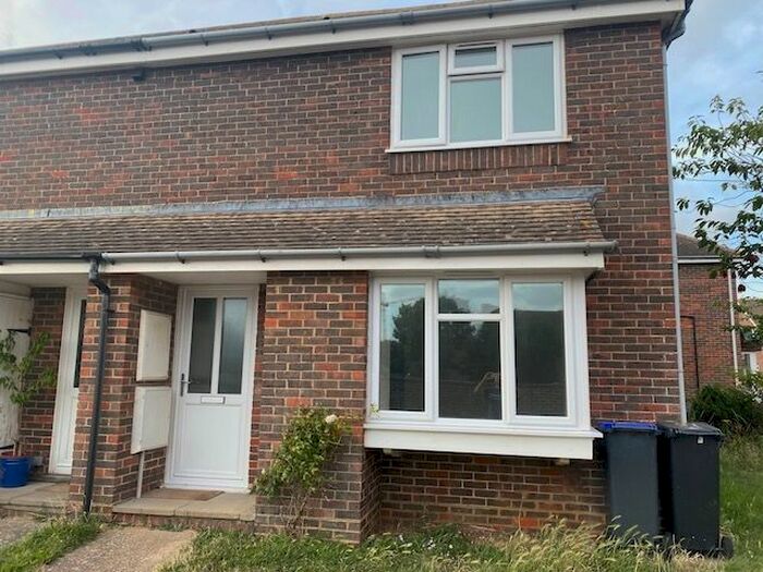 1 Bedroom Semi-Detached House To Rent In Church Green, Shoreham-By-Sea, BN43