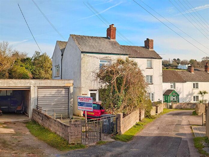 3 Bedroom Semi Detached House For Sale In Crown Lane, Yorkley, Lydney, GL15