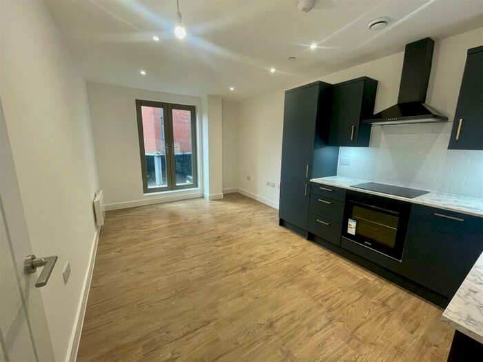 1 Bedroom Flat To Rent In Angel Square, St. Petersgate, Stockport, SK1