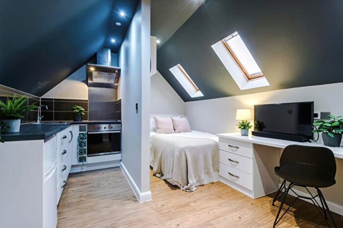 1 Bedroom Flat To Rent In Upper New Walk, Leicester, LE1