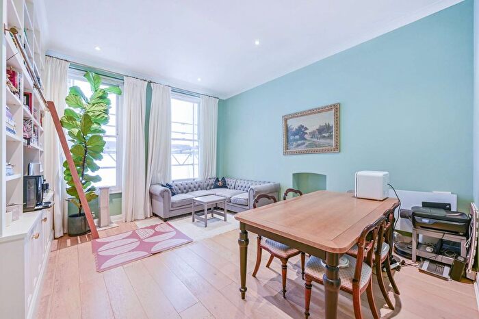 2 Bedroom Flat For Sale In Courtfield Road, South Kensington, London, SW7