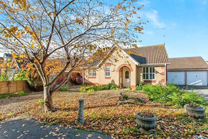 2 Bedroom Detached Bungalow For Sale In Malt Drive, South Brink, Wisbech, PE14