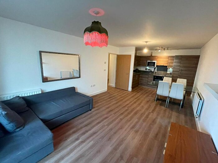 2 Bedroom Flat To Rent In Labyrinth Tower, Dalston Square, London, E8