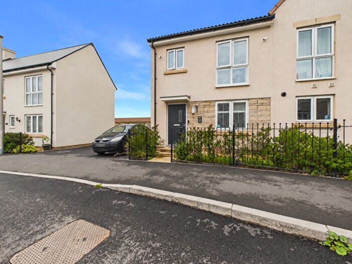 3 Bedroom Semi-Detached House For Sale In Dyer Street, Banwell, BS29