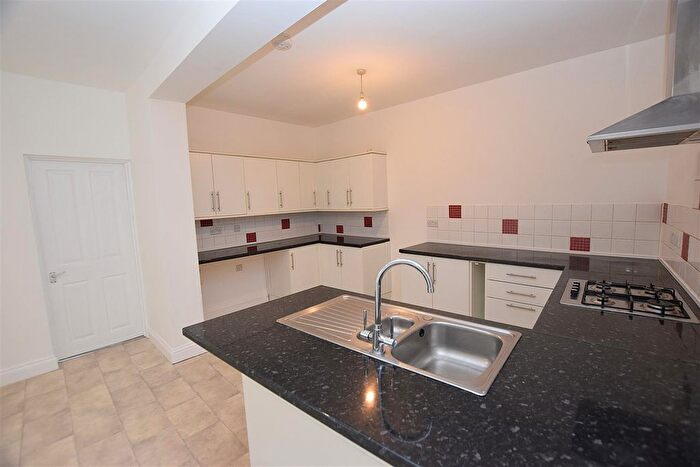 3 Bedroom End Of Terrace House To Rent In Victoria Avenue, Hastings, TN35