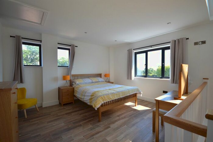 1 Bedroom Semi-Detached House To Rent In West Ashling Road, Hambrook, Chichester, PO18