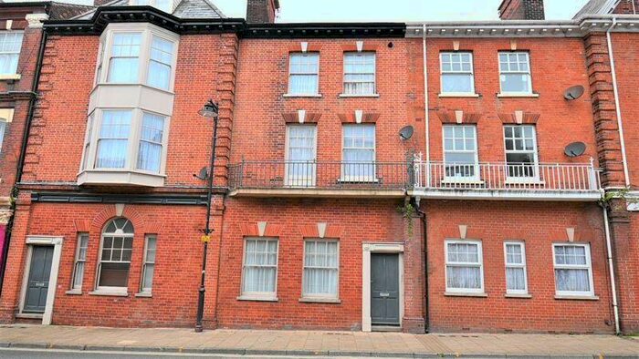 1 Bedroom Flat To Rent In High Street, Lowestoft, NR32