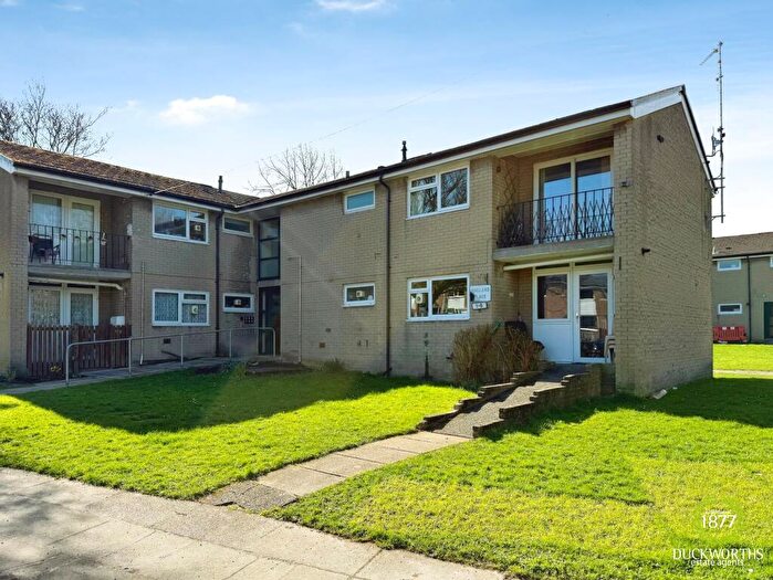 2 Bedroom Flat For Sale In Mallard Place, Oswaldtwistle, BB5