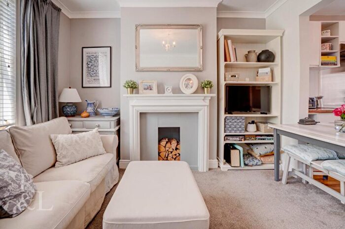 2 Bedroom Terraced House For Sale In Edwinstowe Avenue, West Bridgford, Nottingham, NG2