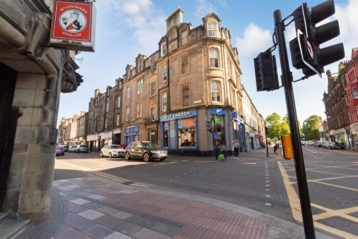 2 Bedroom Flat To Rent In Upper Craigs, Stirling, FK8