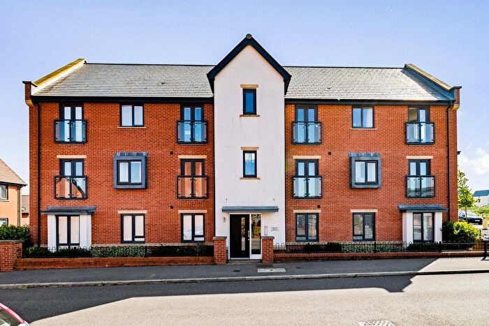 2 Bedroom Flat For Sale In The Guards, Folkestone, Folkestone, CT20