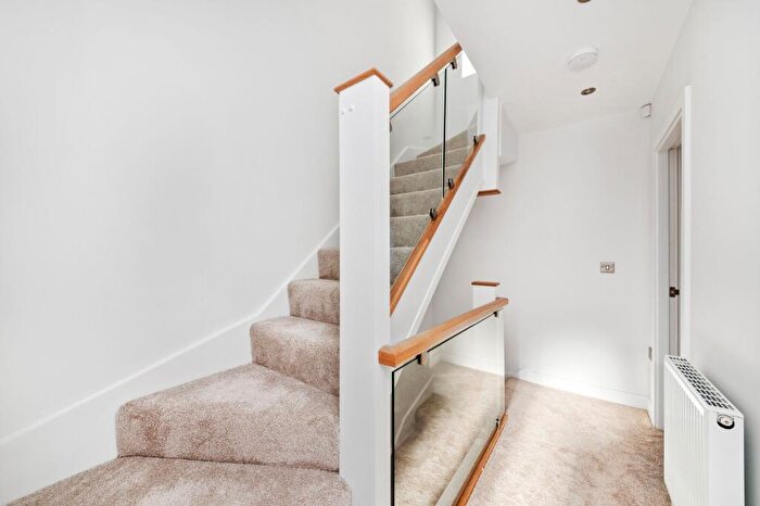 3 Bedroom Semi-Detached House For Sale In Woodland Court, Holmfirth, HD9