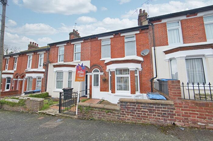 2 Bedroom Terraced House For Sale In Charlton Avenue, Dover, Kent, CT16