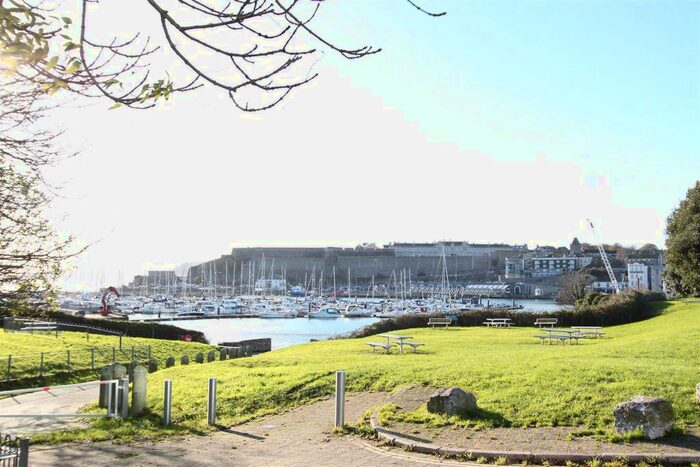2 Bedroom Flat To Rent In Parsonage Way, Plymouth, PL4