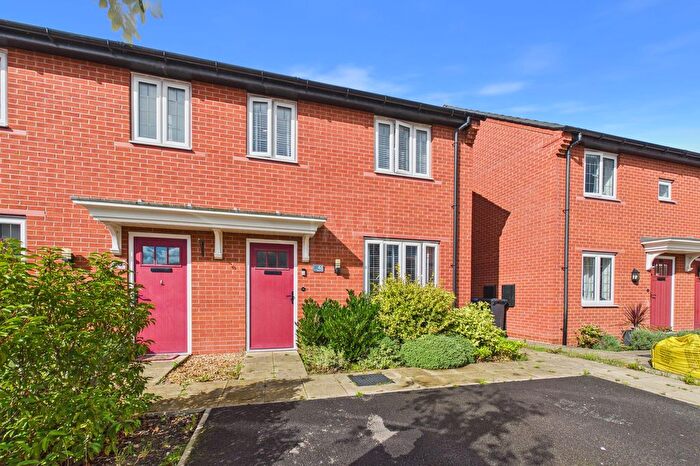 3 Bedroom Semi Detached House For Sale In Witton Lake, Great Sankey, WA5