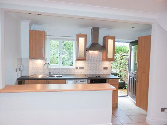 1 Bedroom Terraced House To Rent In Princes Close, Billericay, CM12