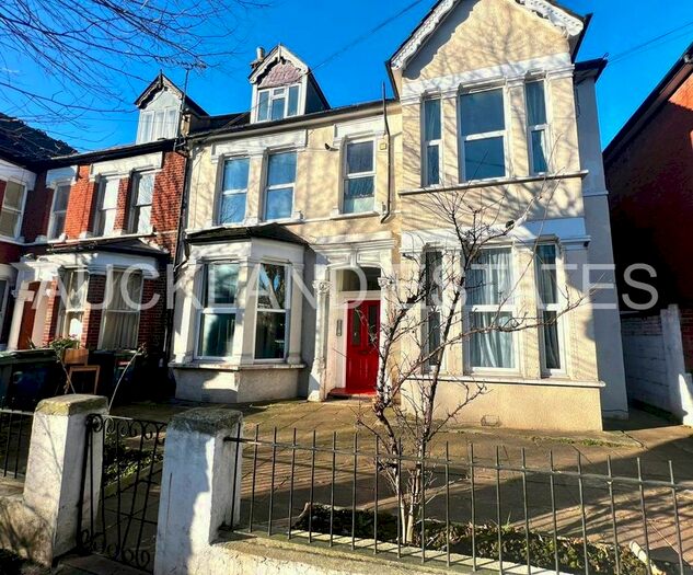 1 Bedroom Flat To Rent In Belmont Road, Turnpike Lane, London, N15