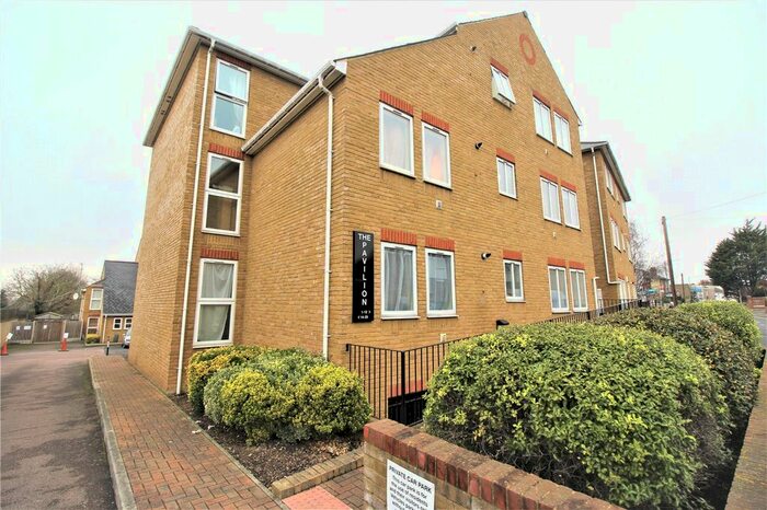 2 Bedroom Flat To Rent In Wrotham Road, Gravesend, DA11
