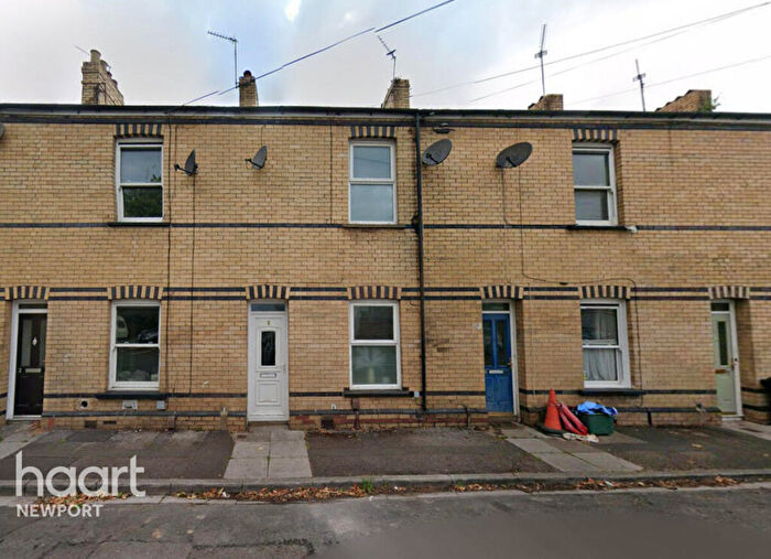 2 Bedroom Terraced House For Sale In Hoskins Street, Newport, NP20