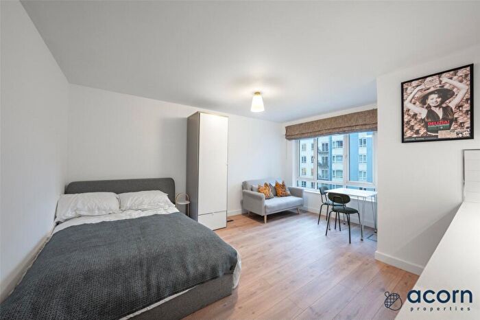 Apartment To Rent In Arctic House, Heritage Avenue, London, NW9