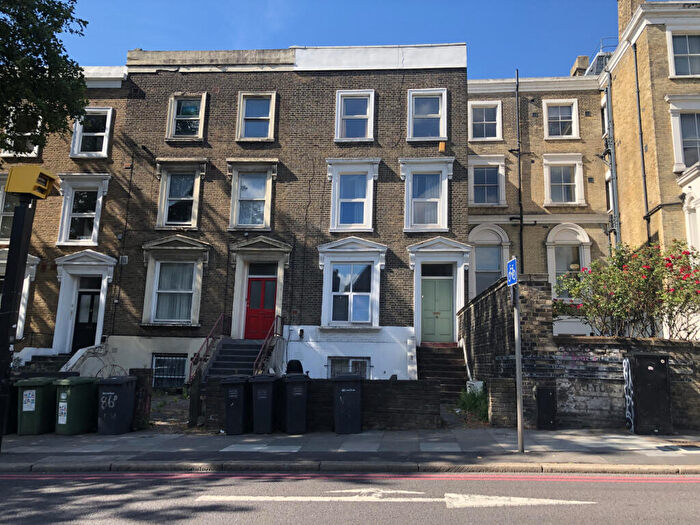 5 Bedroom Maisonette To Rent In Lewisham Way, New Cross, SE14