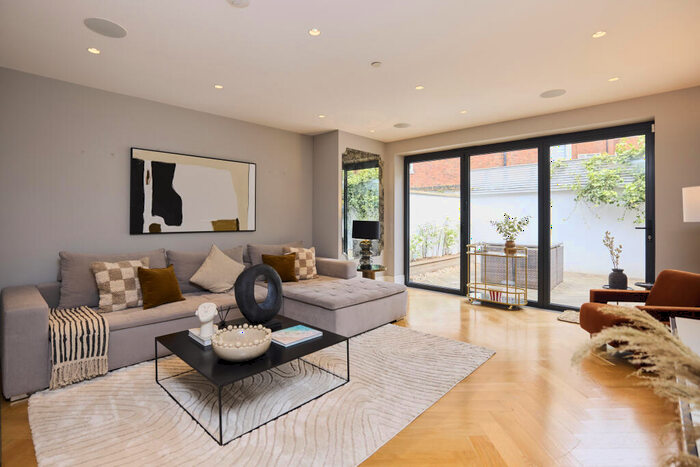 3 Bedroom Semi-Detached House To Rent In Charlbert Street, St John's Wood, NW8