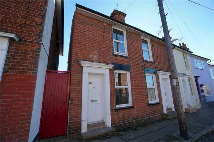 2 Bedroom Terraced House To Rent In New Street, Brightlingsea, Essex., CO7