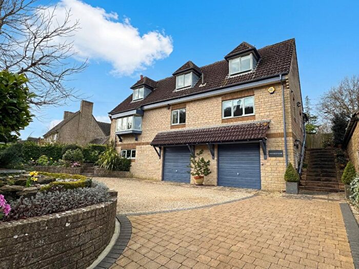 4 Bedroom Detached House For Sale In Wotton Road, North Nibley, GL11