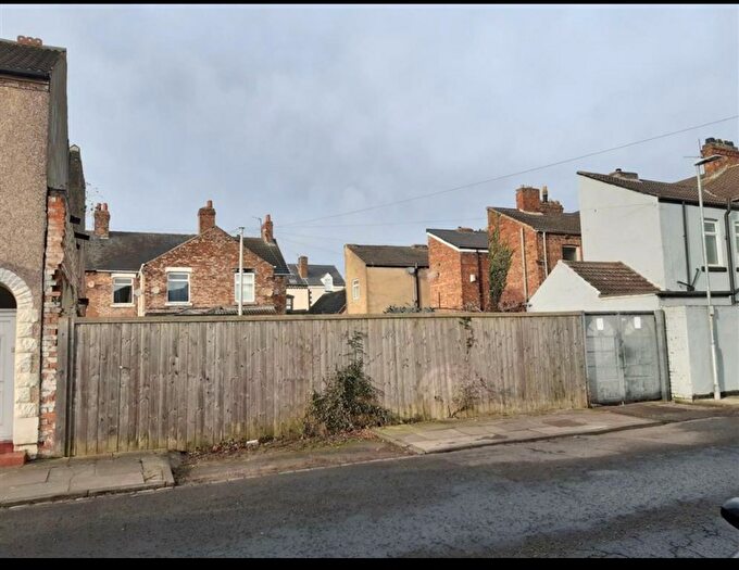 Land For Sale In Hampton Road, Oxbridge, TS18