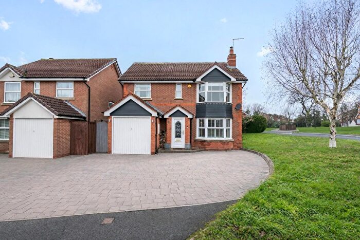 4 Bedroom Detached House For Sale In Austcliff Drive, Solihull, B91