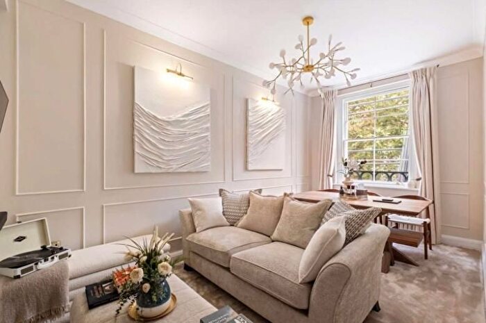 1 Bedroom Flat To Rent In Porchester Terrace North, London, W2