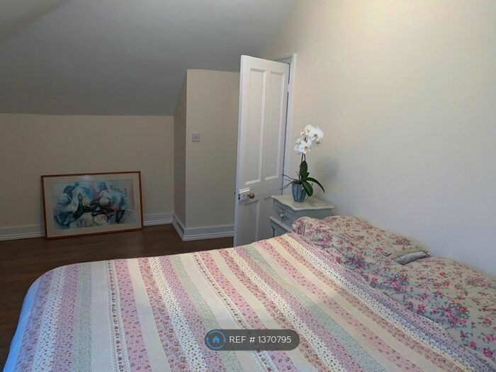 1 Bedroom Flat To Rent In Ealing, London, W13