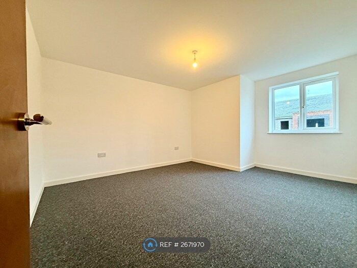 2 Bedroom Flat To Rent In Vauxhall Road, Liverpool, L5