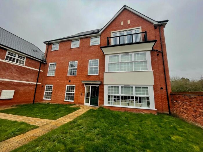 2 Bedroom Flat To Rent In Keepers Cottage Lane, Rochester, ME1