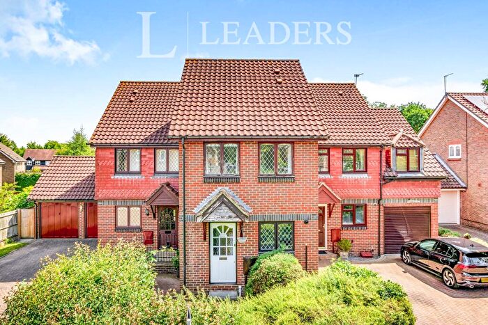 2 Bedroom House To Rent In Shottermill, Horsham, RH12