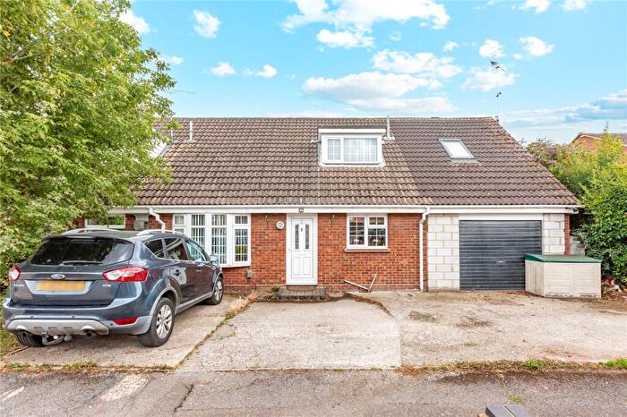 4 Bedroom Semi-Detached House For Sale In Birchwood, Benfleet, Essex, SS7