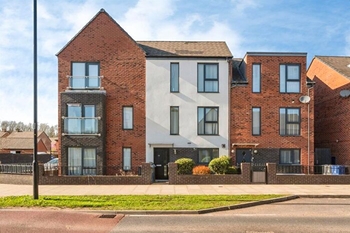 3 Bedroom Terraced House For Sale In Woodfield Way, Balby, Doncaster, DN4