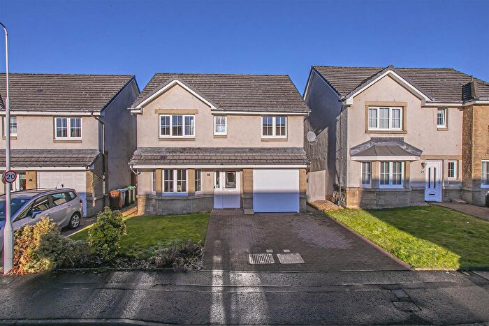 4 Bedroom Detached House For Sale In Bennachie Way, Dunfermline, KY11
