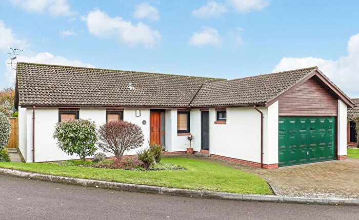 3 Bedroom Detached House For Sale In Karen Drive, Backwell, BS48