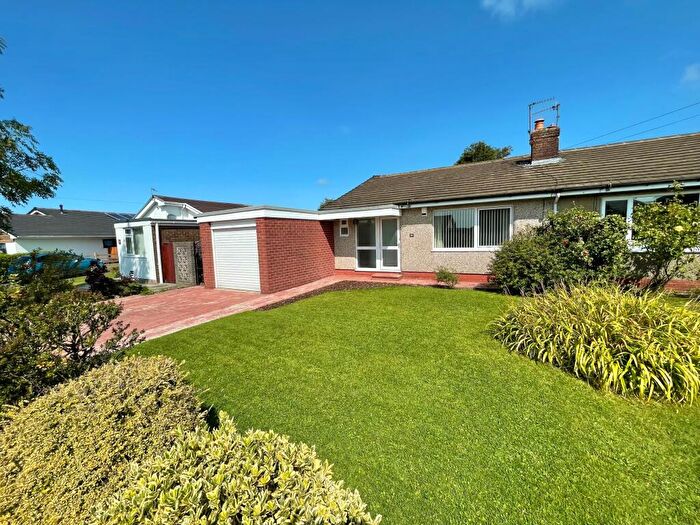 3 Bedroom Bungalow For Sale In Newmarket Avenue, Lancaster, LA1