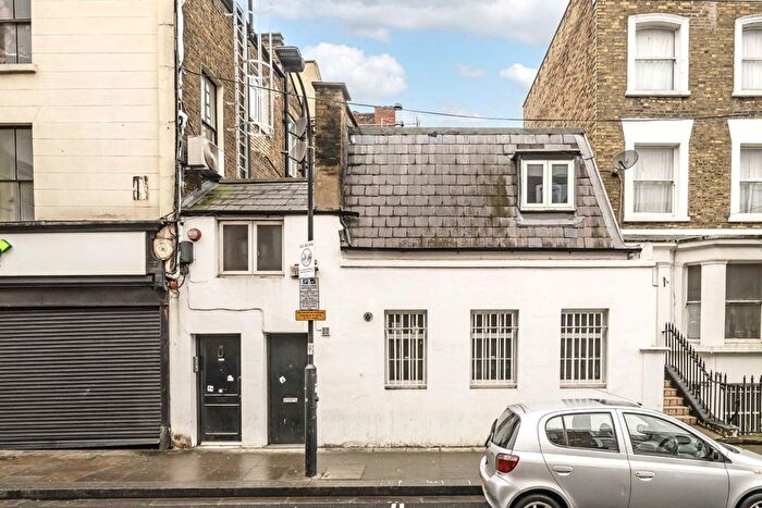 Studio To Rent In Uxbridge Road, Shepherds Bush, W12