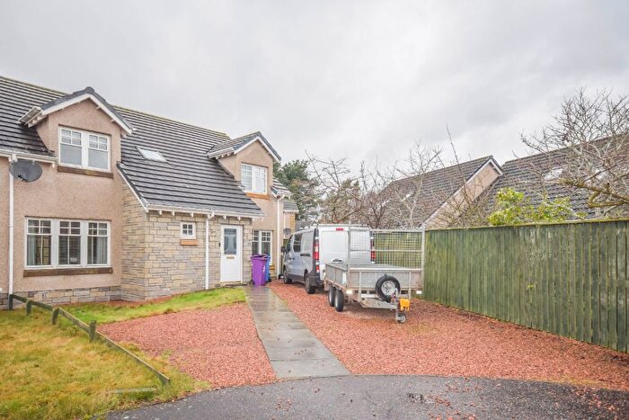 3 Bedroom Semi Detached House To Rent In Parkview Gardens, Arbroath, Angus, DD11