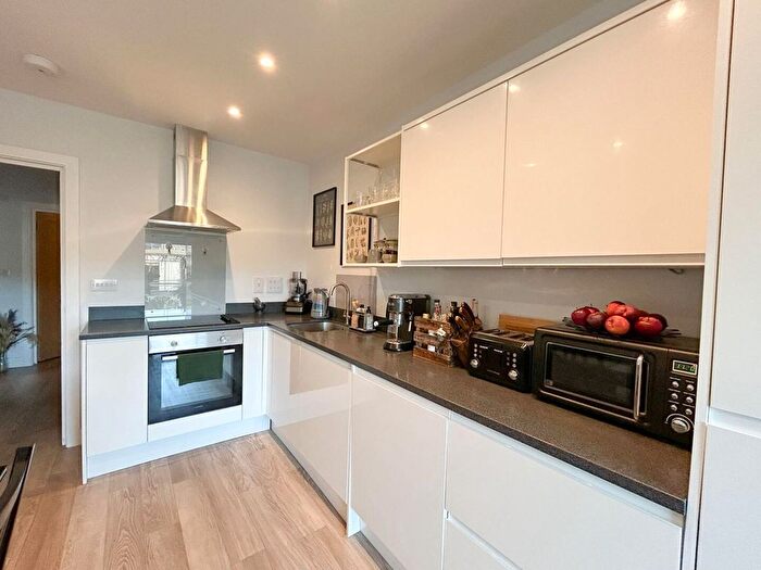 2 Bedroom Flat For Sale In Grove Gardens, High Wycombe, HP13