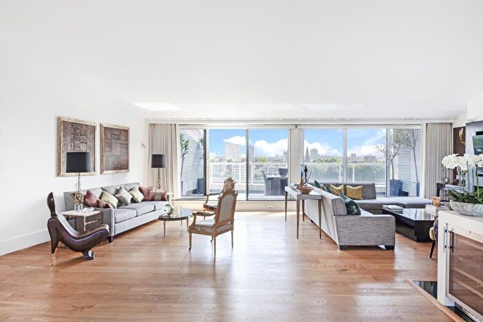 3 Bedroom Apartment To Rent In Chelsea Crescent, Chelsea Harbour, SW10