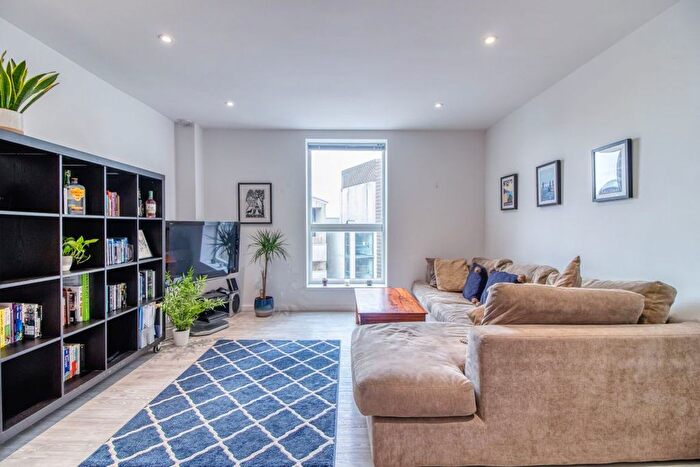 1 Bedroom Flat To Rent In Fleet Street, Brighton, BN1