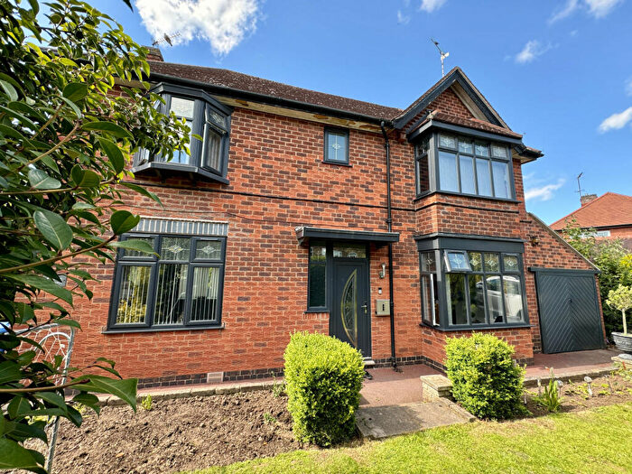 3 Bedroom Detached House For Sale In Elms Avenue, Derby, Derbyshire, DE23